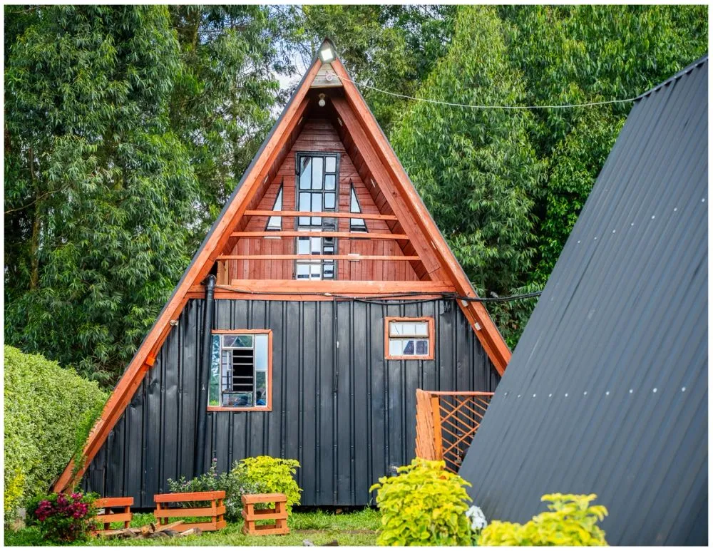 AQUA WOOD CABINS & NJINE KABIA photo 2